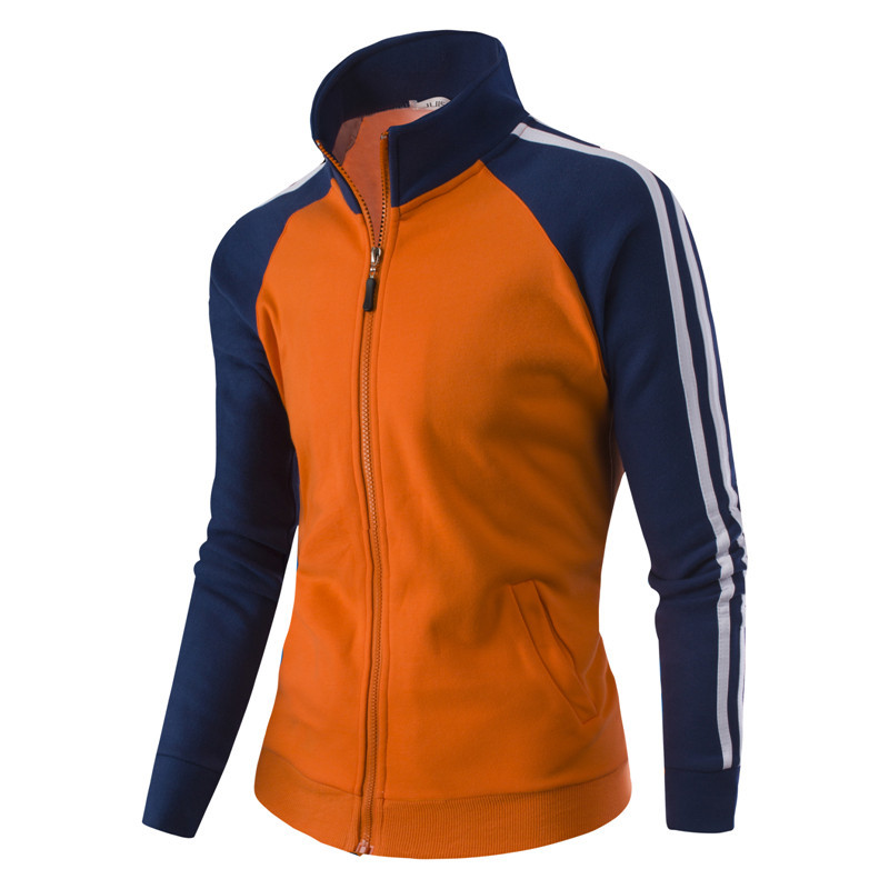 Kinnitusega liibuv meeste dressipluus