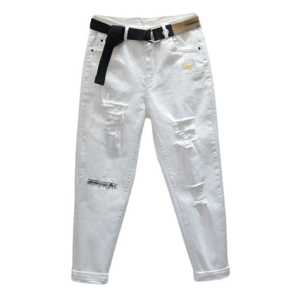 Дамски дънки със скъсани мотиви и бродерия