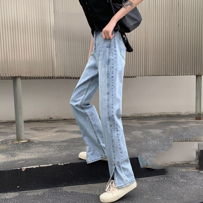 Γυναικεία τζιν με τσέπες