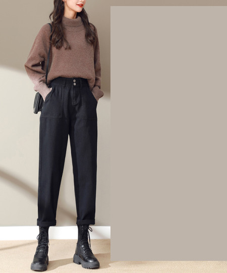 Taskute ja kõrge vöökohaga vabaaja teksad