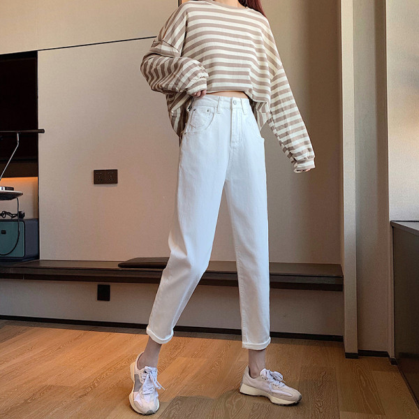 Valge kõrge vöökohaga vabaaja naiste teksad – sirge mudel