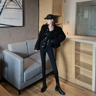 Дамски дънки силно вталени с висока талия и копчета