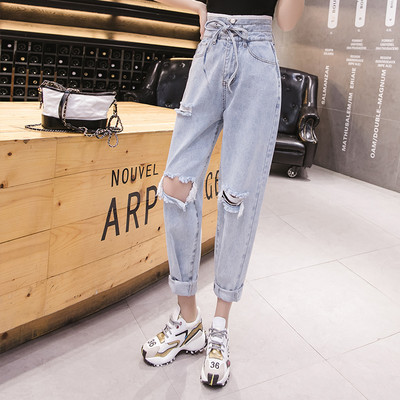 Дамски ежедневни дънки с разкъсан десен и колан