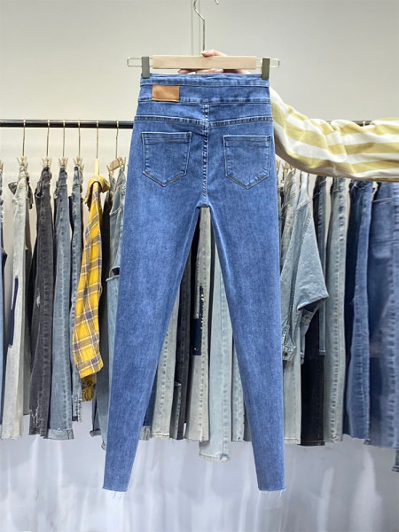 Нов модел дамски  дънки Slim модел с висока талия