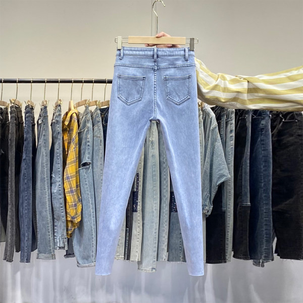 Naiste teksad Õhuke nööbi ja taskutega mudel