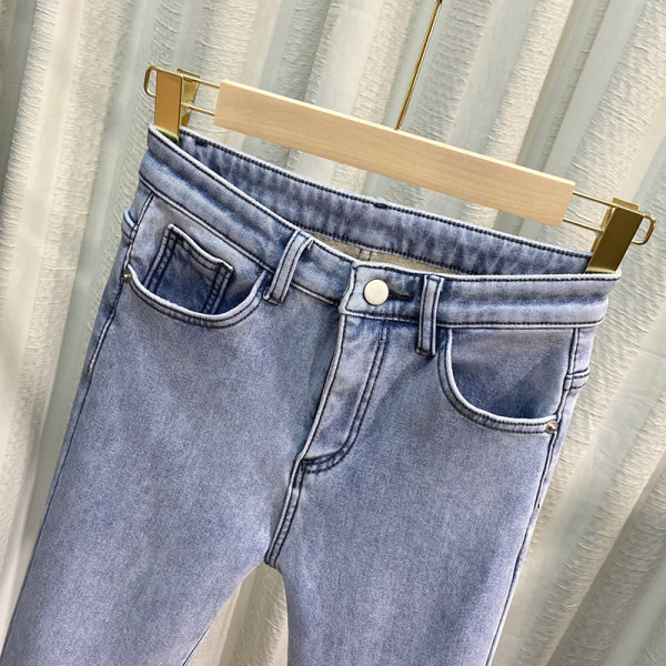 Naiste teksad Õhuke nööbi ja taskutega mudel