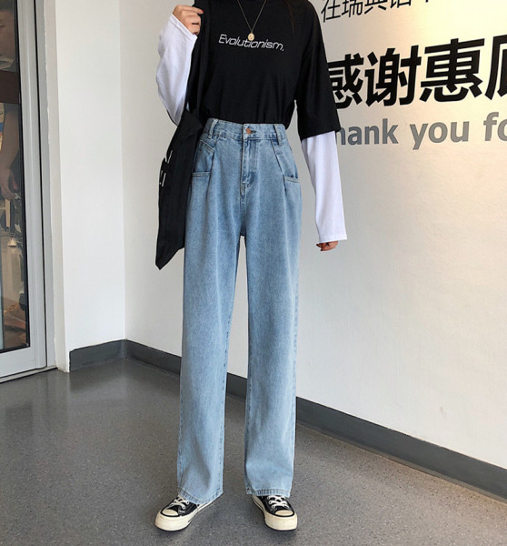 Дамски дънки прав модел с висока талия и джобове в син цвят