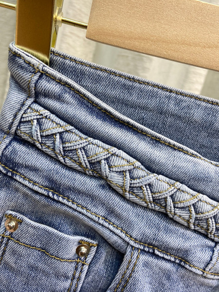 Нов модел дамски дънки-Slim модел