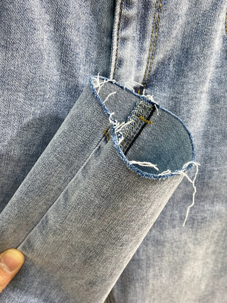 Нов модел дамски дънки-Slim модел