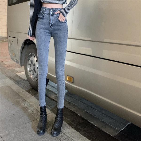 Naiste vabaaja teksad kõrge vöökohaga – liibuv mudel