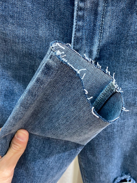 Praegused rebenenud motiiviga naiste teksad