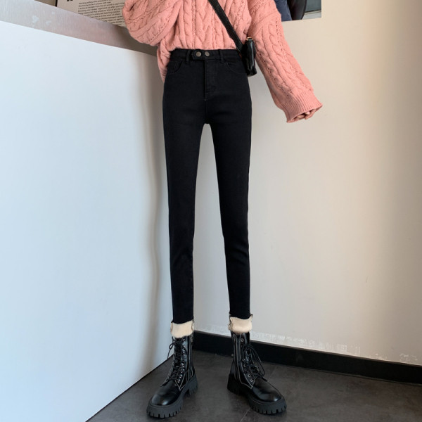 Moodsad naiste teksad taskute ja nööpidega musta ja sinise värviga