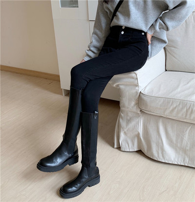 Дамски ластични дънки с висока талия в син и черен цвят