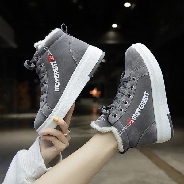 Uus mudel sooja voodriga öko-seemisnahast naiste tossud