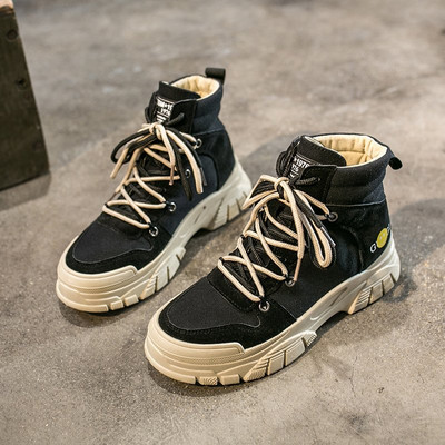 Γυναικεία αθλητικά πάνινα παπούτσια κατάλληλα για το χειμώνα με κορδόνια