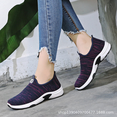 Νέο μοντέλο γυναικεία αθλητικά  παπούτσια από ύφασμα με μοτίβο