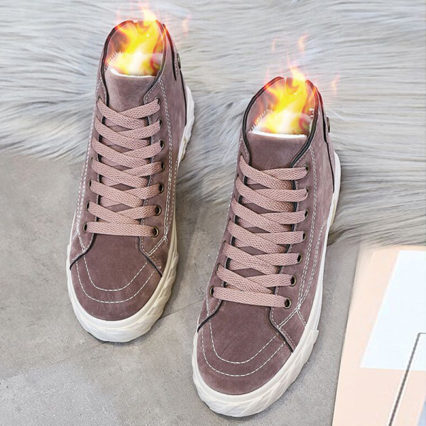 Paelte ja lameda tallaga vabaaja tossud - kolmes värvitoonis