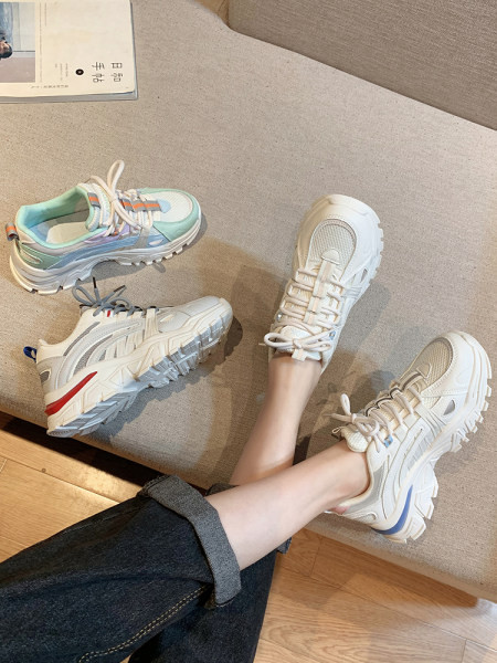 Γυναικεία αθλητικά πάνινα παπούτσια με τραχιά σόλα 6 cm