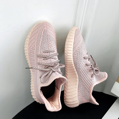 Γυναικεία αθλητικά πάνινα παπούτσια με κορδόνια και επίπεδη σόλα