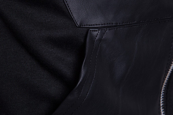 Moodne meeste dressipluus tavaline kinnitusega mudel