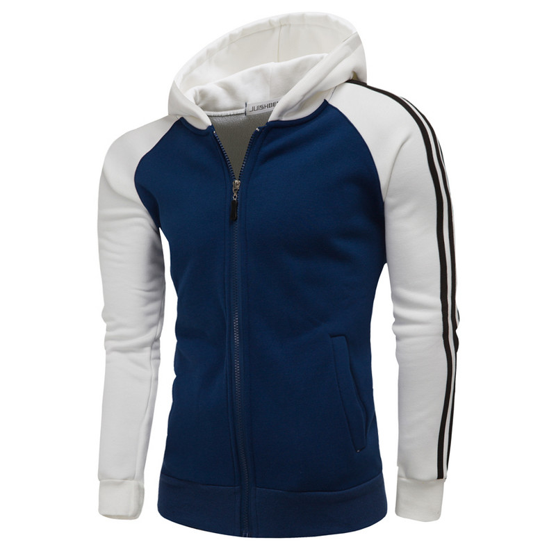 Praegune meeste dressipluusi tavaline kapuutsiga mudel