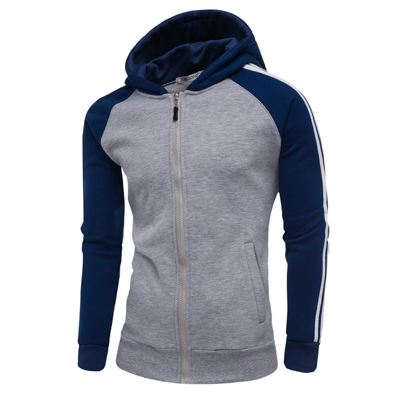 Praegune meeste dressipluusi tavaline kapuutsiga mudel