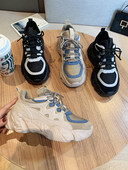 Спортни дамски маратонки с 6см платформа