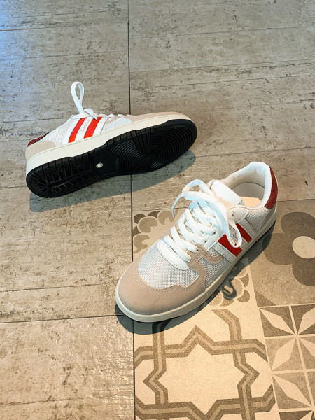 Ležerne ženske tenisice s ravnim potplatom