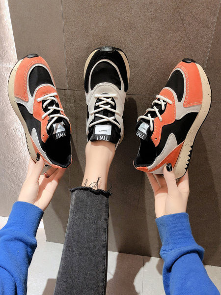 Γυναικεία καλοκαιρινά πάνινα παπούτσια με κορδόνια σε δύο χρώματα