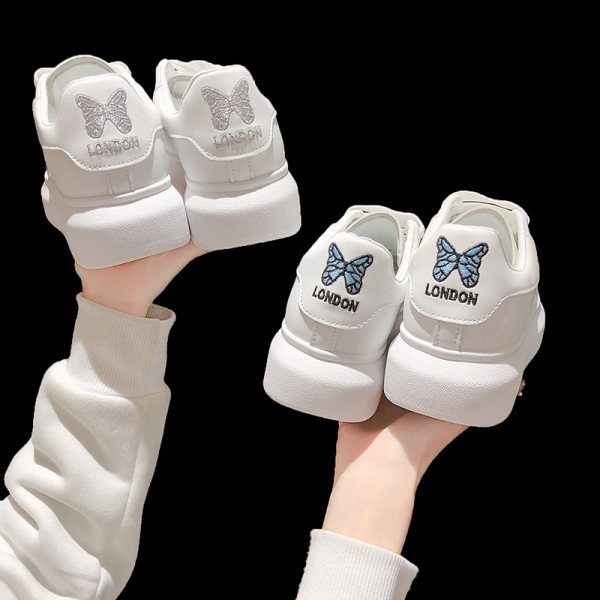 Casual γυναικεία αθλητικά παπούτσια σε λευκό χρώμα με κέντημα