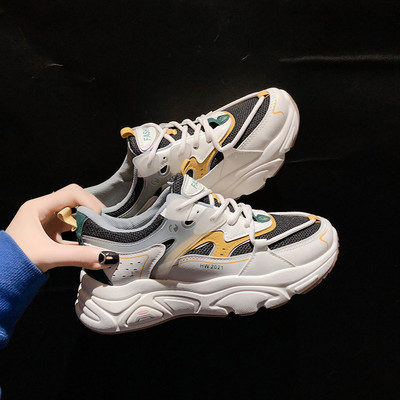 Γυναικεία χρωματιστά πάνινα παπούτσια σε τρία χρώματα με κορδόνια