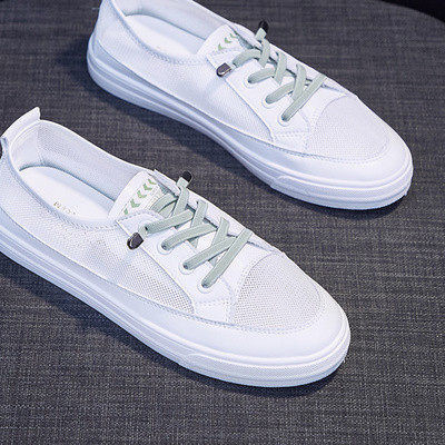 Μοντέρνα γυναικεία αθλητικά παπούτσια με επίπεδη σόλα - δύο μοντέλα