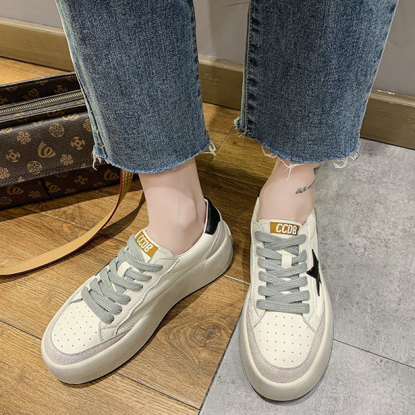 Proljetne ženske tenisice s vezicama i ravnim đonom