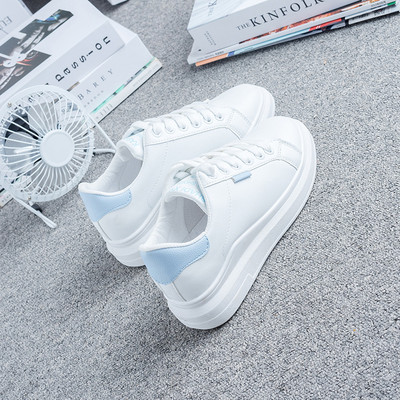 Naiste tossud ökonahast tavalisest mudelist