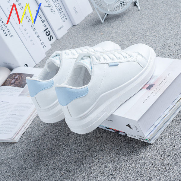 Naiste tossud ökonahast tavalisest mudelist