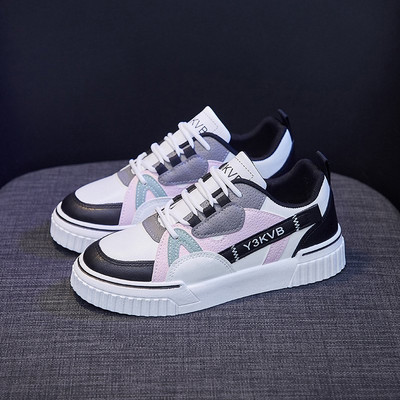 Μοντέρνα γυναικεία αθλητικά  παπούτσια από οικολογικό δέρμα με επίπεδη σόλα