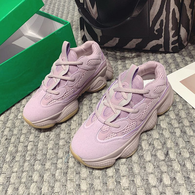 Γυναικεία αθλητικά παπούτσια με πλέγμα και τραχιά σόλα