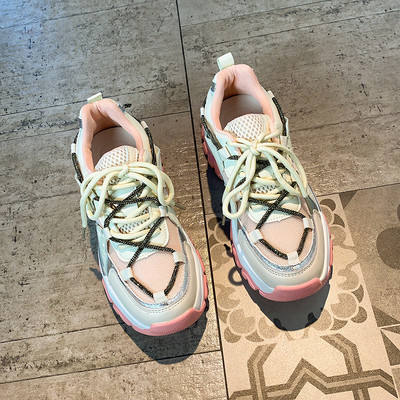 Kareda talla ja paeltega sportlik-casual naiste tossud