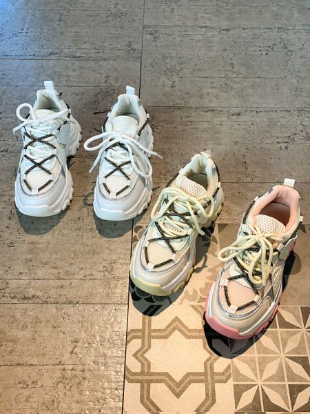 Kareda talla ja paeltega sportlik-casual naiste tossud