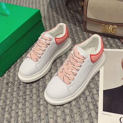 Lameda talla ja tikandiga naiste tossud