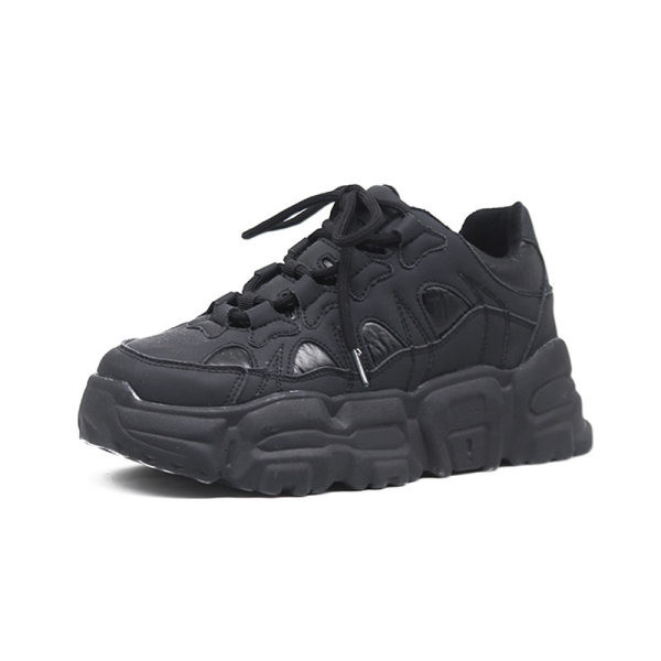 Μοντέρνα έκο δερμάτινα  παπούτσια με τραχιά σόλα