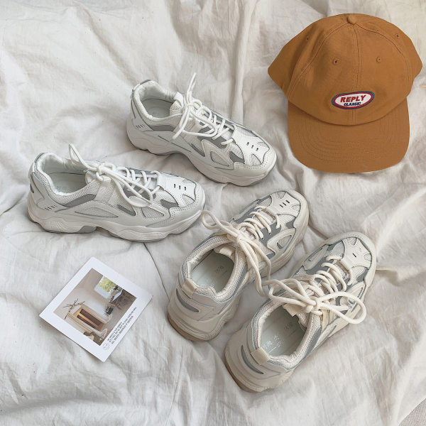 Γυναικεία casual αθλητικά παπούτσια με αντανακλαστικά στοιχεία