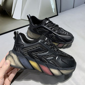 Casual αθλητικά παπούτσια με χρωματιστές σόλες και κορδόνια