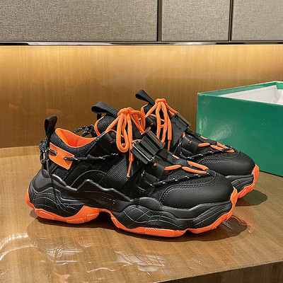 Ежедневни дамски маратонки с катарама и връзки