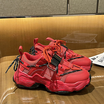 Ежедневни дамски маратонки с катарама и връзки