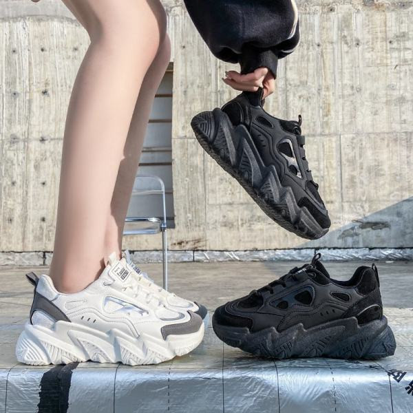 Γυναικεία casual αθλητικά παπούτσια με ψηλή σόλα και κορδόνια