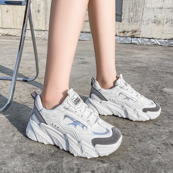 Γυναικεία casual αθλητικά παπούτσια με ψηλή σόλα και κορδόνια