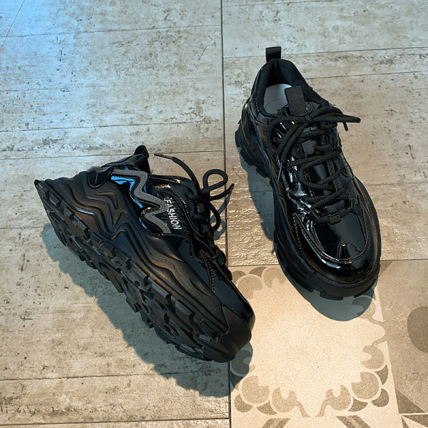 Γυναικεία έκο δερμάτινα αθλητικά παπούτσια με πλατφόρμα