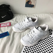 Νέο μοντέλο αθλητικά παπούτσια με κορδόνια και velcro