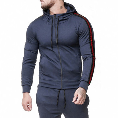 Muška kratka majica s kapuljačom i vezicama